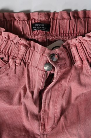 Damen Jeans Bershka, Größe S, Farbe Rosa, Preis 5,99 €