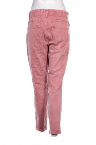 Damen Jeans Bershka, Größe S, Farbe Rosa, Preis 5,99 €