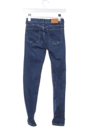 Damen Jeans Bershka, Größe S, Farbe Blau, Preis 6,99 €