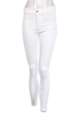 Damskie jeansy Calzedonia, Rozmiar M, Kolor Biały, Cena 52,99 zł