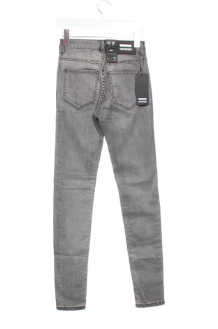 Dámske džínsy  Dr. Denim, Veľkosť XS, Farba Sivá, Cena  15,95 €