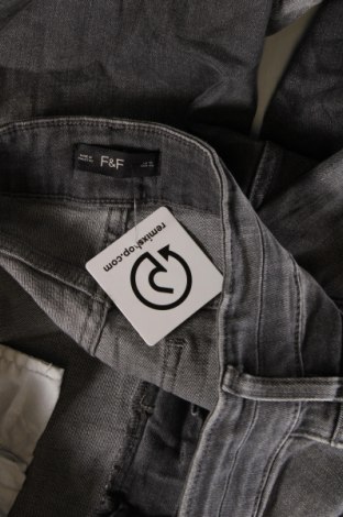 Damen Jeans F&F, Größe M, Farbe Grau, Preis € 8,79