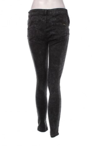 Damen Jeans Fb Sister, Größe M, Farbe Mehrfarbig, Preis € 9,49