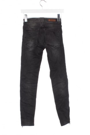 Damskie jeansy Global, Rozmiar XS, Kolor Szary, Cena 25,99 zł