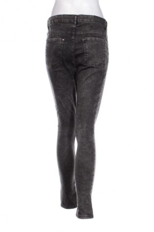 Damen Jeans Janina, Größe L, Farbe Grau, Preis 5,99 €