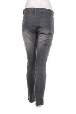 Damen Jeans Janina, Größe M, Farbe Grau, Preis 9,49 €