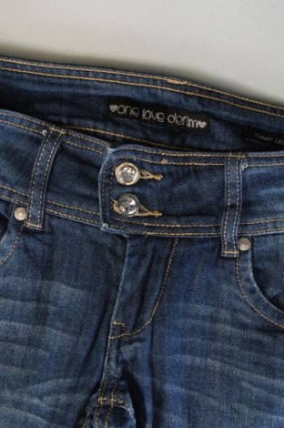 Damskie jeansy One Love, Rozmiar XS, Kolor Niebieski, Cena 32,99 zł