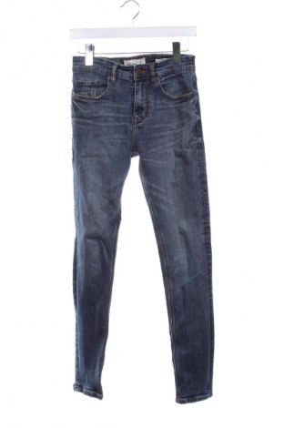 Damskie jeansy Pull&Bear, Rozmiar S, Kolor Niebieski, Cena 31,99 zł