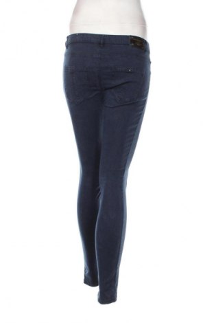 Damen Jeans Silvian Heach, Größe S, Farbe Blau, Preis € 7,99