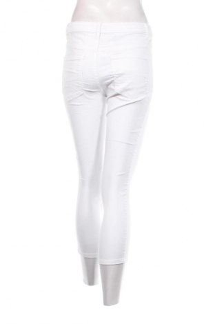 Damen Jeans Sinsay, Größe M, Farbe Weiß, Preis 6,99 €