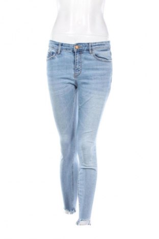 Damen Jeans Stradivarius, Größe M, Farbe Blau, Preis 5,99 €