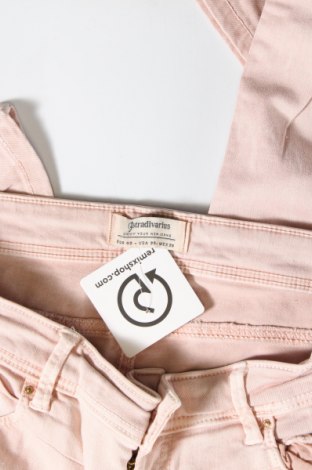 Damen Jeans Stradivarius, Größe M, Farbe Rosa, Preis € 6,99