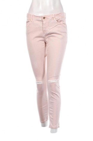 Damen Jeans Stradivarius, Größe M, Farbe Rosa, Preis 6,99 €