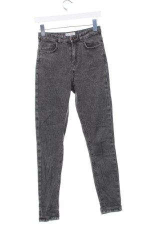 Damen Jeans Terranova, Größe M, Farbe Grau, Preis € 5,99