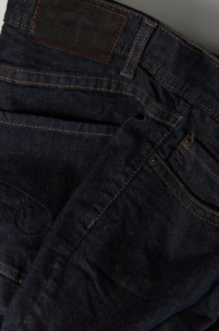 Damskie jeansy United Colors Of Benetton, Rozmiar XL, Kolor Niebieski, Cena 34,99 zł