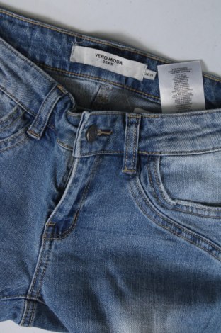 Γυναικείο Τζίν Vero Moda, Μέγεθος S, Χρώμα Μπλέ, Τιμή 7,99 €