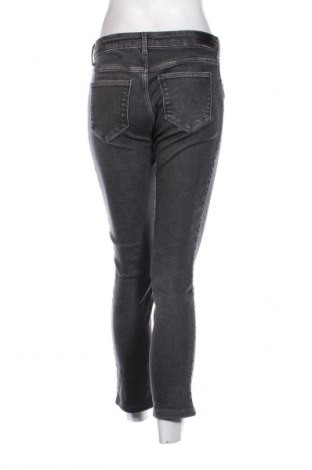 Damen Jeans Wrangler, Größe M, Farbe Grau, Preis 7,99 €