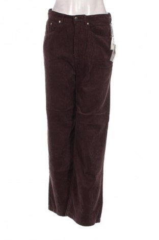 Pantaloni de velvet de femei BDG, Mărime M, Culoare Maro, Preț 45,99 Lei