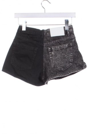 Damen Shorts Bershka, Größe XS, Farbe Mehrfarbig, Preis € 10,22