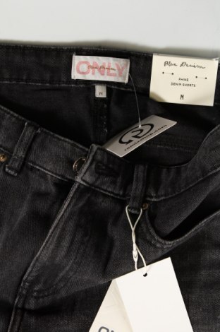 Pantaloni scurți de femei ONLY, Mărime M, Culoare Negru, Preț 48,99 Lei