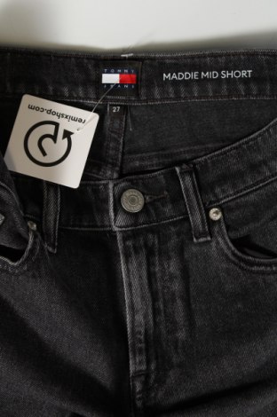 Dámské kraťasy  Tommy Jeans, Velikost S, Barva Černá, Cena  733,00 Kč