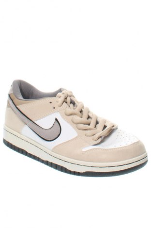 Încălțăminte de damă Nike, Mărime 38, Culoare Multicolor, Preț 292,99 Lei