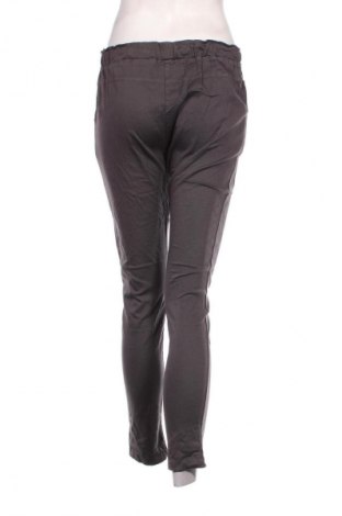 Pantaloni de femei, Mărime M, Culoare Gri, Preț 24,99 Lei