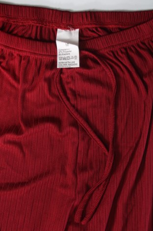 Damenhose, Größe M, Farbe Rot, Preis € 5,99