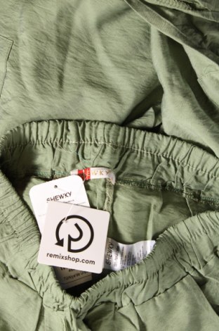 Damenhose, Größe L, Farbe Grün, Preis 5,99 €