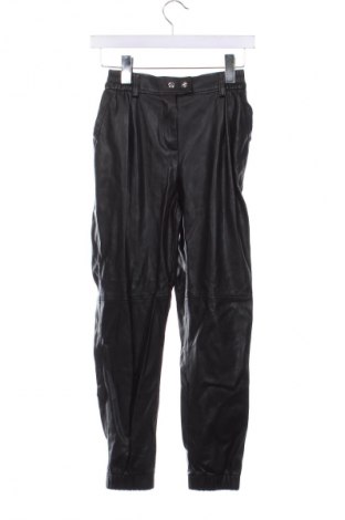 Pantaloni de femei Bershka, Mărime S, Culoare Negru, Preț 33,99 Lei