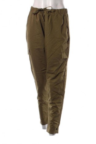 Pantaloni de femei Clockhouse, Mărime M, Culoare Verde, Preț 25,99 Lei