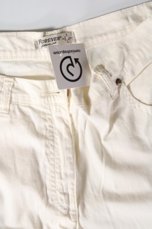 Damenhose Forever, Größe L, Farbe Weiß, Preis € 5,99