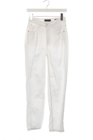 Pantaloni de femei Guess, Mărime XXS, Culoare Alb, Preț 124,99 Lei