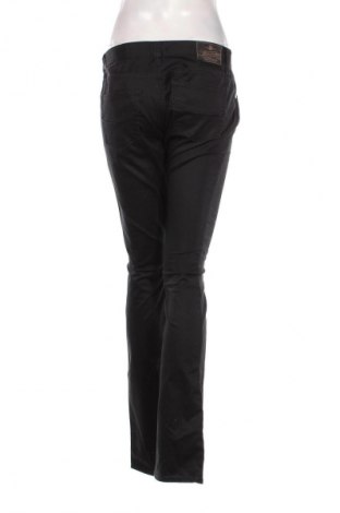 Pantaloni de femei Herrlicher, Mărime M, Culoare Negru, Preț 179,99 Lei