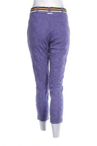 Pantaloni de femei Humility, Mărime M, Culoare Mov, Preț 62,99 Lei