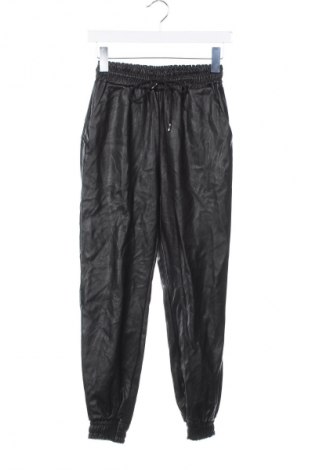 Pantaloni de femei I Saw It First, Mărime XS, Culoare Negru, Preț 33,99 Lei