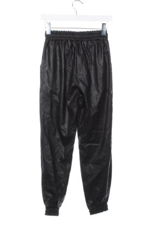 Pantaloni de femei I Saw It First, Mărime XS, Culoare Negru, Preț 33,99 Lei