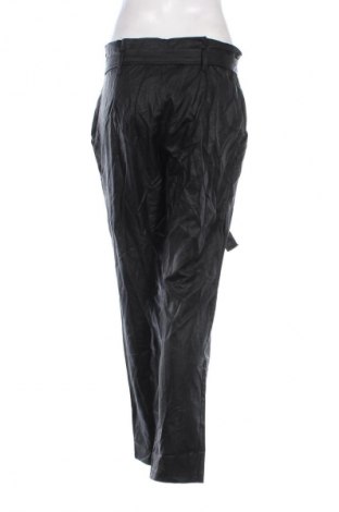 Pantaloni de femei Lola Liza, Mărime M, Culoare Negru, Preț 33,99 Lei