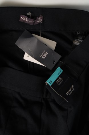 Pantaloni de femei Marks & Spencer, Mărime L, Culoare Albastru, Preț 31,99 Lei