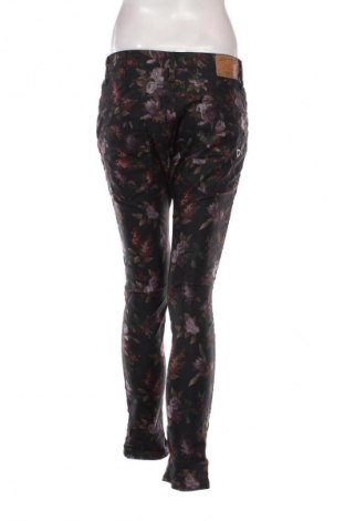 Pantaloni de femei Please, Mărime M, Culoare Multicolor, Preț 22,99 Lei