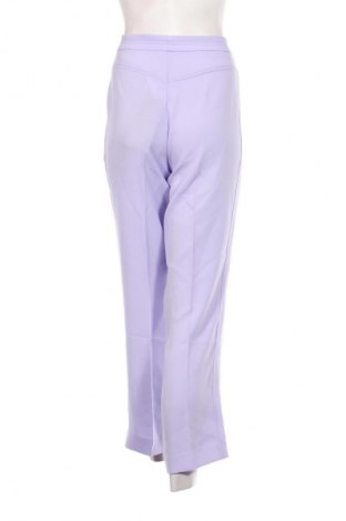 Damenhose Riani, Größe M, Farbe Lila, Preis 67,99 €