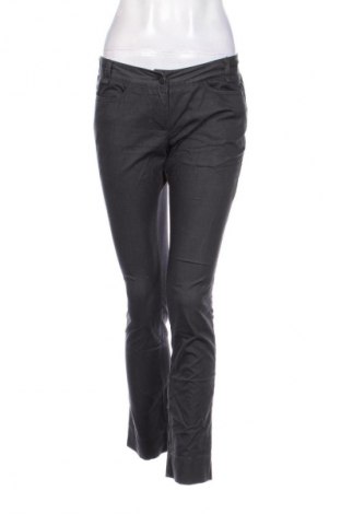 Pantaloni de femei Sisley, Mărime M, Culoare Gri, Preț 33,99 Lei