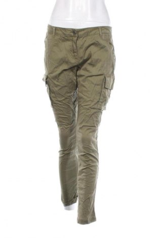 Pantaloni de femei Stefanel, Mărime M, Culoare Verde, Preț 88,99 Lei