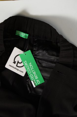 Pantaloni de femei United Colors Of Benetton, Mărime L, Culoare Negru, Preț 305,99 Lei