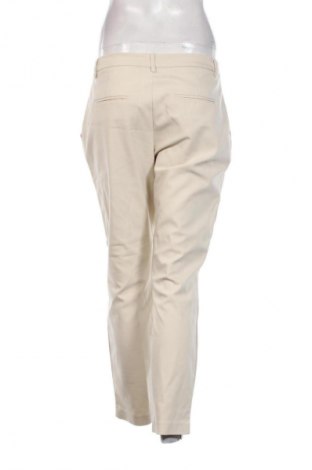 Pantaloni de femei United Colors Of Benetton, Mărime M, Culoare Bej, Preț 67,99 Lei