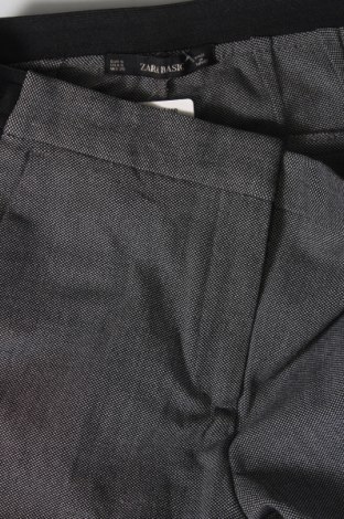 Pantaloni de femei Zara, Mărime S, Culoare Gri, Preț 29,99 Lei