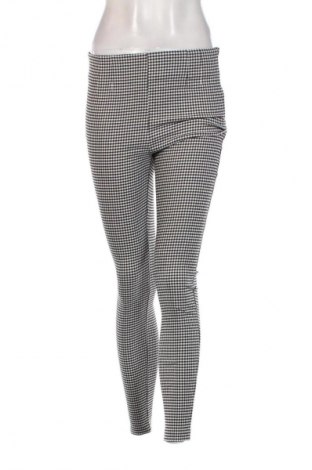 Pantaloni de femei Zara, Mărime M, Culoare Multicolor, Preț 203,99 Lei