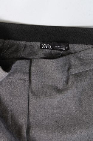 Дамски панталон Zara, Размер M, Цвят Сив, Цена 27,29 лв.