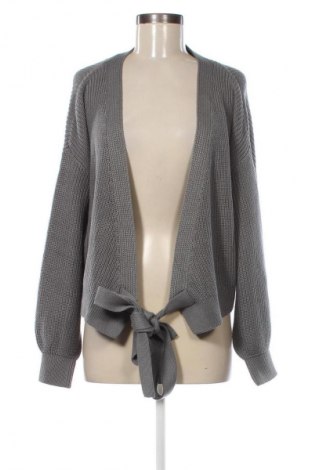 Damenpullover Lascana, Größe M, Farbe Grau, Preis 11,99 €