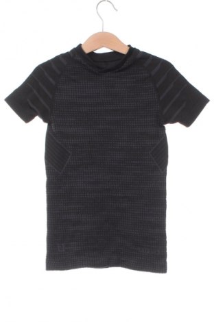 Kinder T-Shirt, Größe 7-8y/ 128-134 cm, Farbe Schwarz, Preis 5,99 €